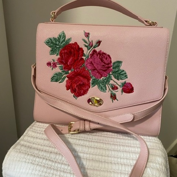 Vintage inspired pale pink Review handbag - Picture 3 of 5